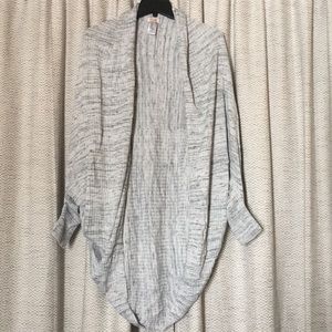 🌻Cocoon Sweater🌻